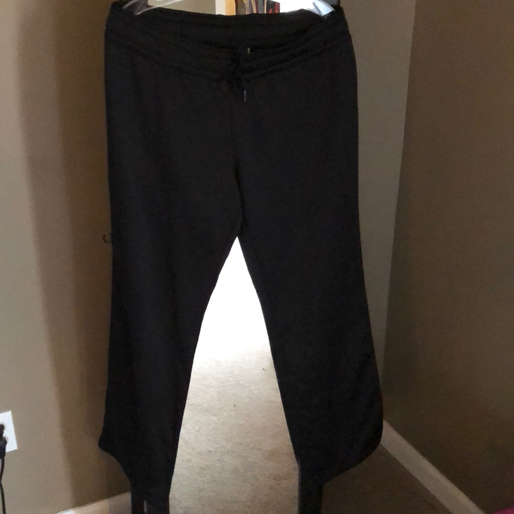 Under Armour sweat pants
